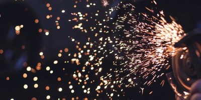 孤独并不是与生俱来的